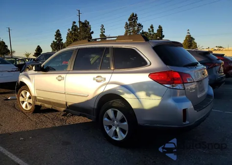 2012 Subaru Outback 3.6R Premium z USA, uszkodzony, nr VIN 4S4BRDHC1C2238643